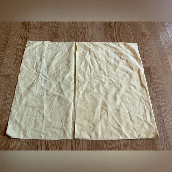 Authentic LOUIS VUITTON dust bag - Picture 5 of 7